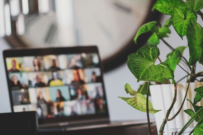 Unsere Reise zu 100% Remote Work